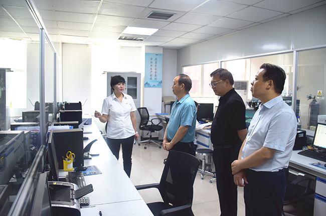 以黨建促進(jìn)檢驗檢測高質(zhì)量發(fā)展 | 河南廣電計量獲河南省市場監(jiān)管局調(diào)研組點贊