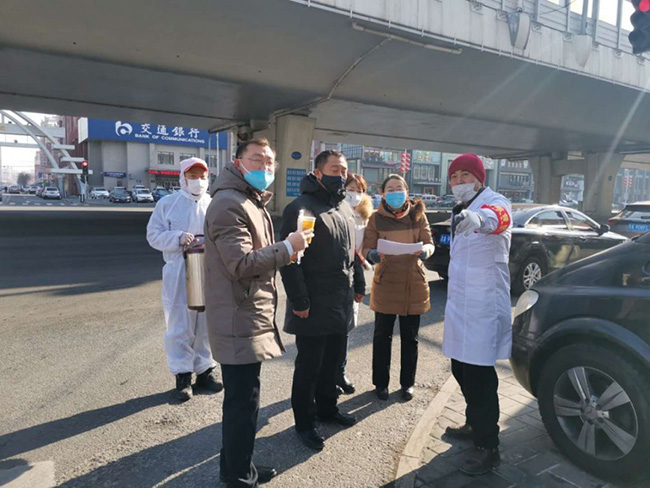 黨建引領，讓黨旗在城市抗“疫”一線高高飄揚