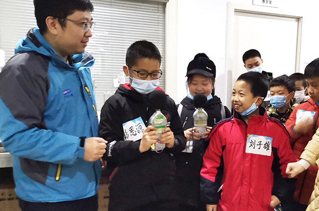 質量環(huán)保零距離！“探秘團”走進湖南廣電計量科普教育基地